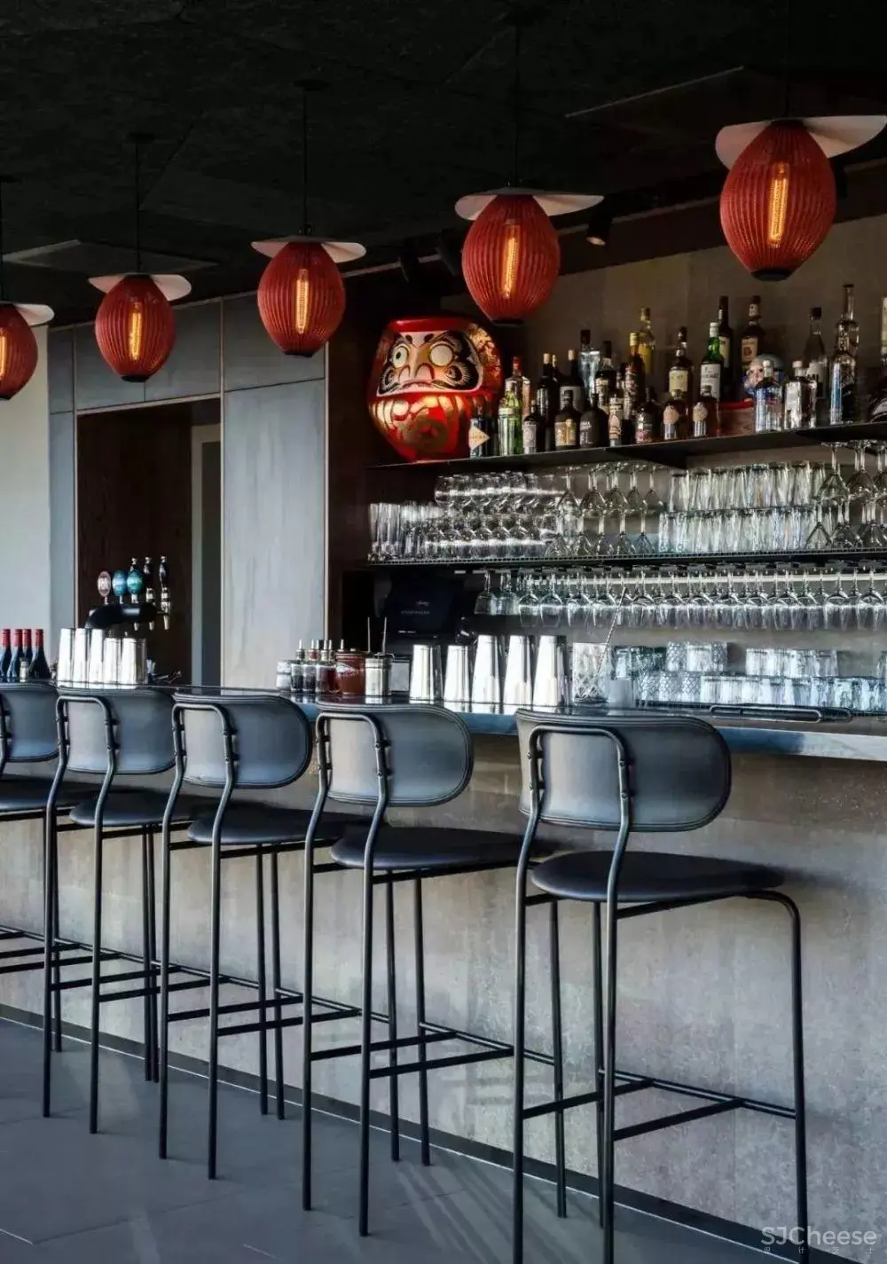 日式餐厅Sticks’n’Sushi新店设计 | OEO Studio