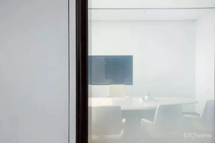 天光云影 广州绿地城T1栋办公样板房设计欣赏