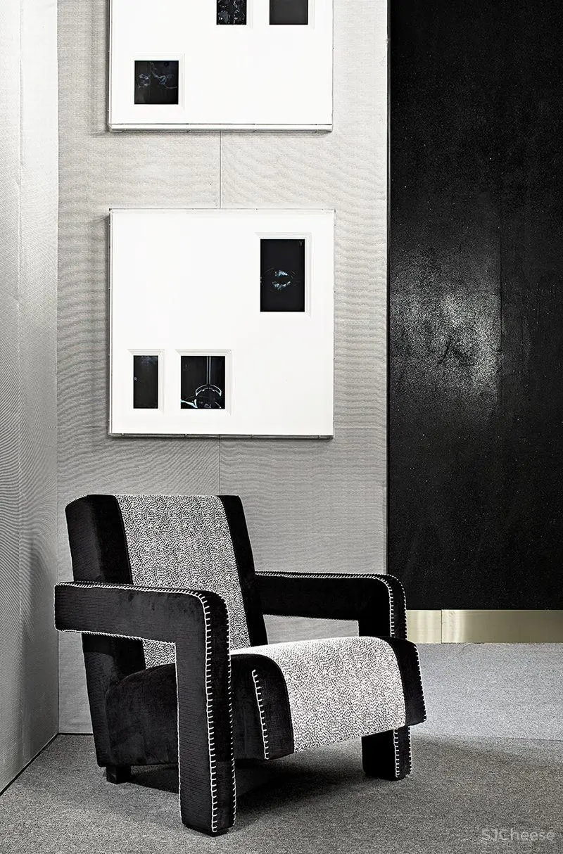 LISIYI作品 | 家具品牌展厅的纵横光线 LISIYI作品 | 家具品牌展厅的纵横光线