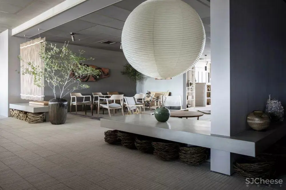 日式餐厅Sticks’n’Sushi新店设计 | OEO Studio