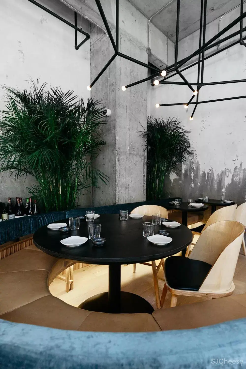 以内 / 加拿大RYU日本餐厅由MÉNARDDWORKIND设计完成