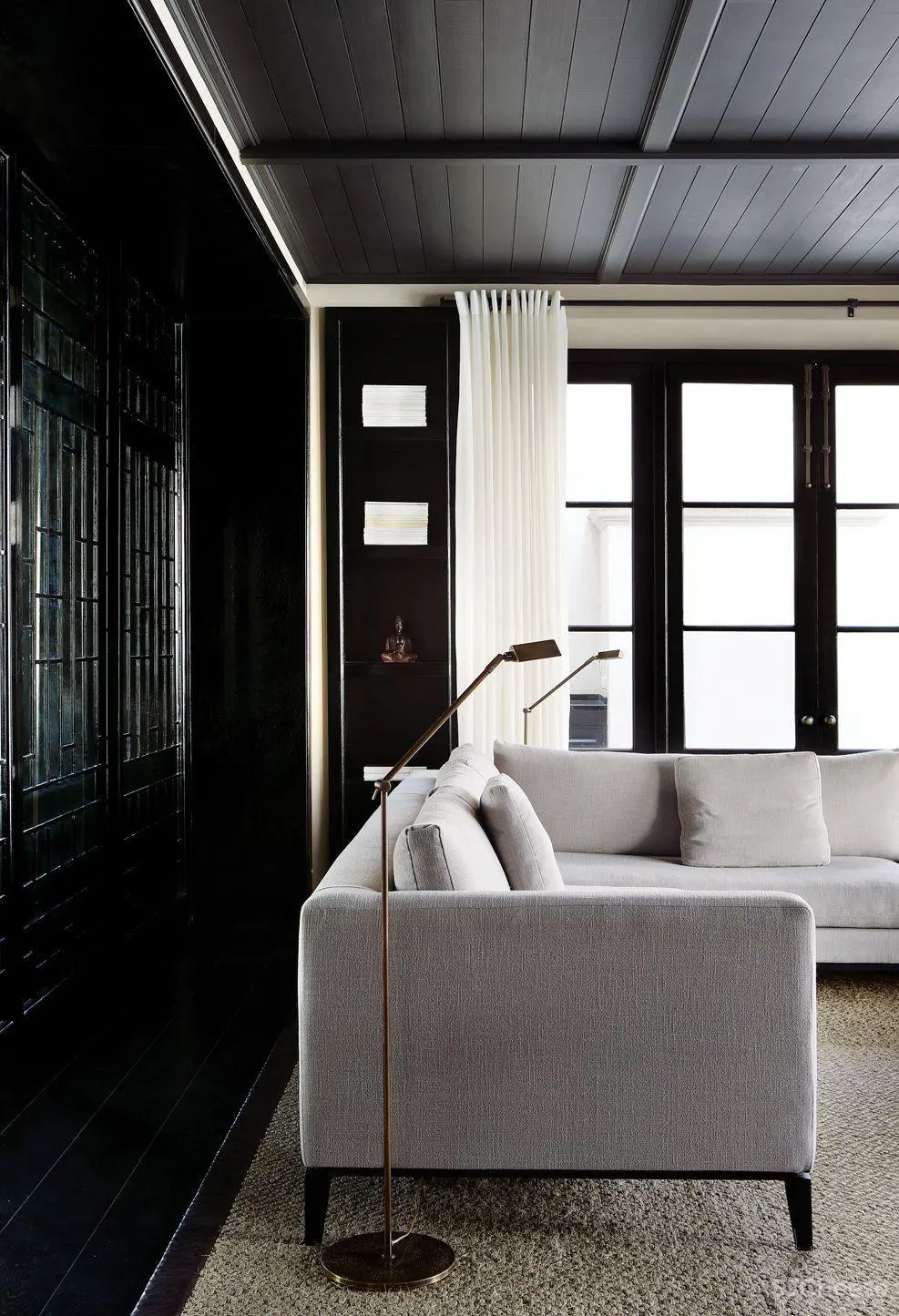 John Jacob | 黑与白的和谐之美 John Jacob | 黑与白的和谐之美