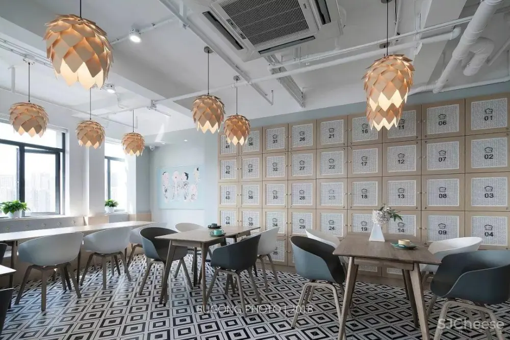 龙湖冠寓青年公寓,在阳光灿烂的家居里把握当下