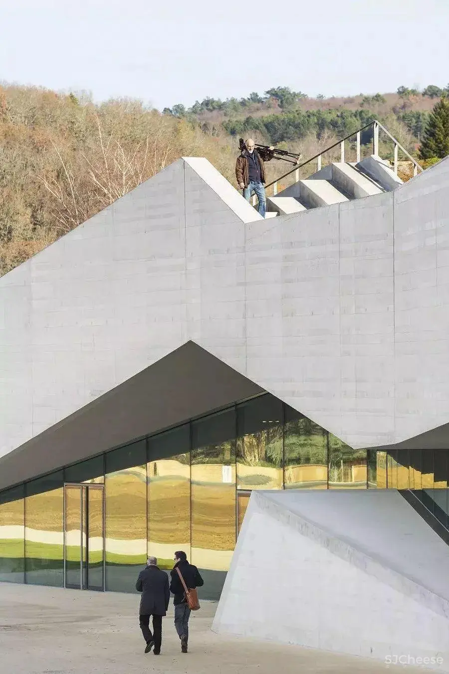 法国洞穴壁画艺术中心设计 法国洞穴壁画艺术中心设计