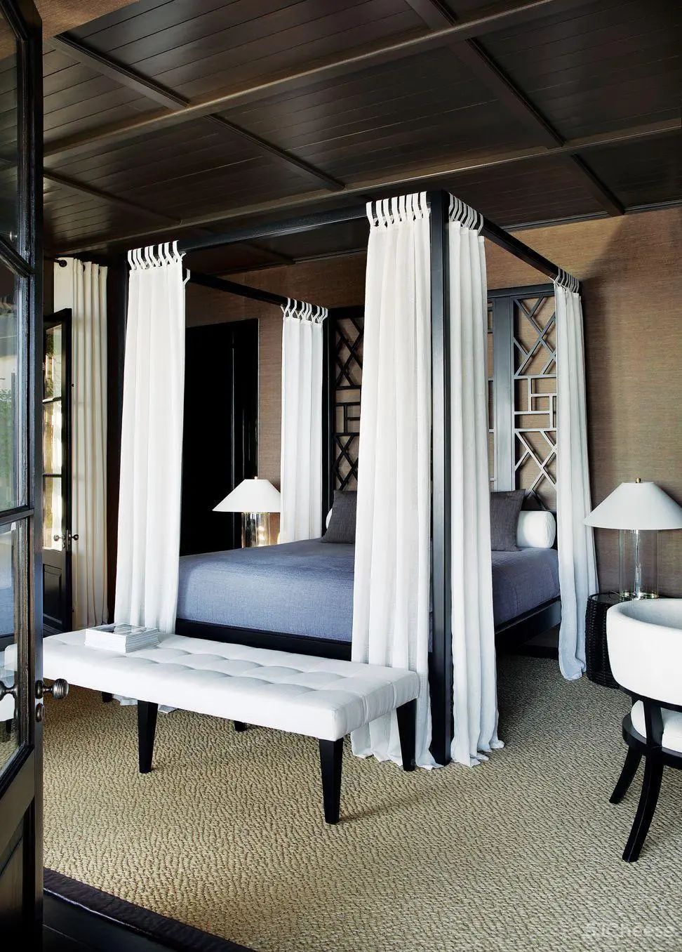 John Jacob | 黑与白的和谐之美 John Jacob | 黑与白的和谐之美