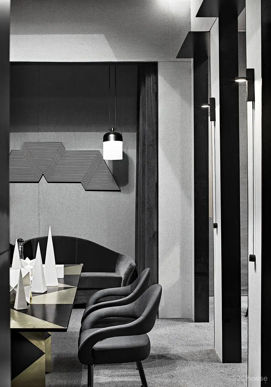 LISIYI作品 | 家具品牌展厅的纵横光线 LISIYI作品 | 家具品牌展厅的纵横光线