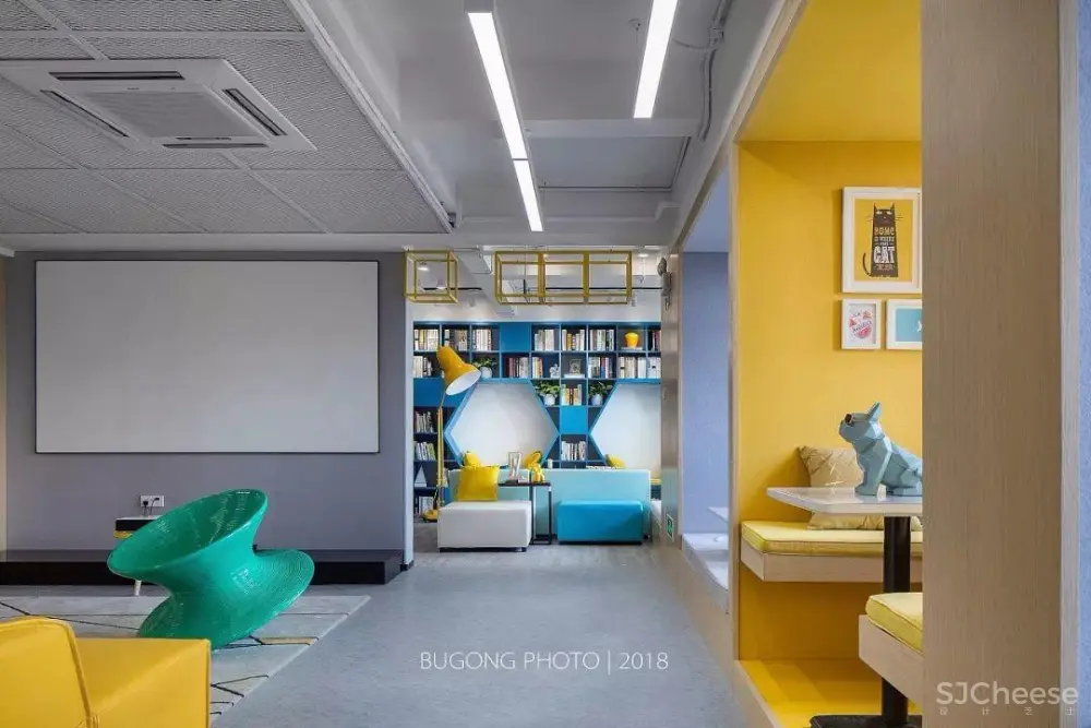 龙湖冠寓青年公寓,在阳光灿烂的家居里把握当下