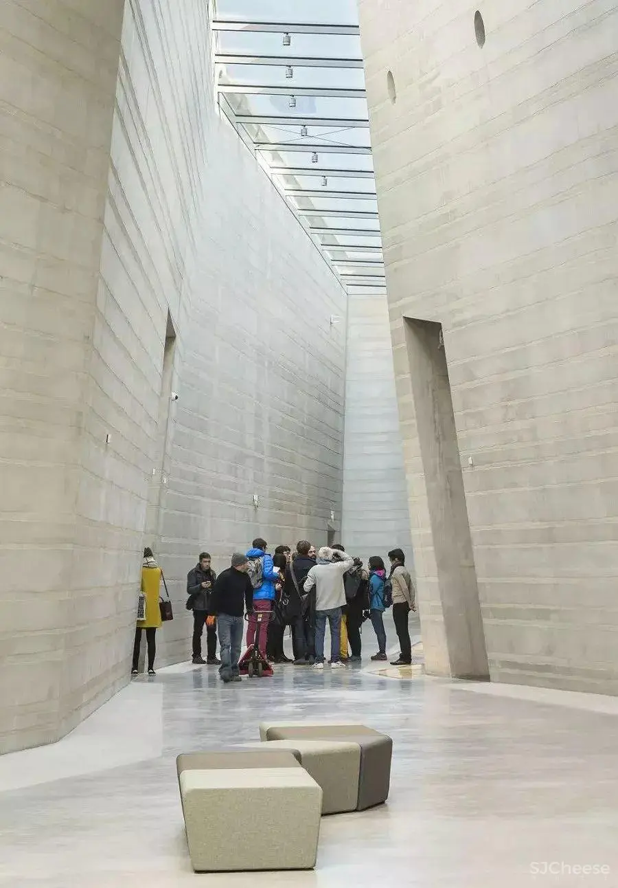 法国洞穴壁画艺术中心设计 法国洞穴壁画艺术中心设计