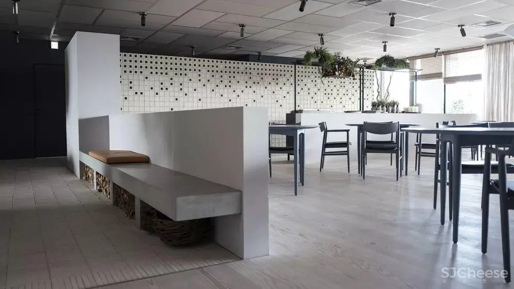 日式餐厅Sticks’n’Sushi新店设计 | OEO Studio