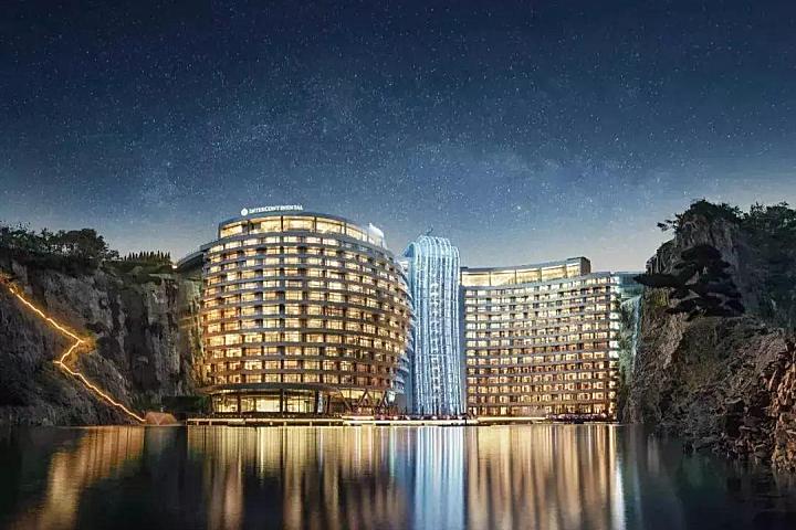 上海“深坑酒店”耗时12年耗资20亿!