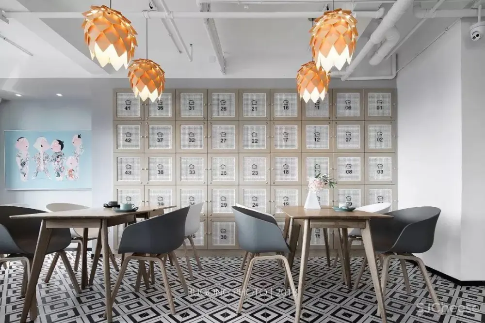 龙湖冠寓青年公寓,在阳光灿烂的家居里把握当下