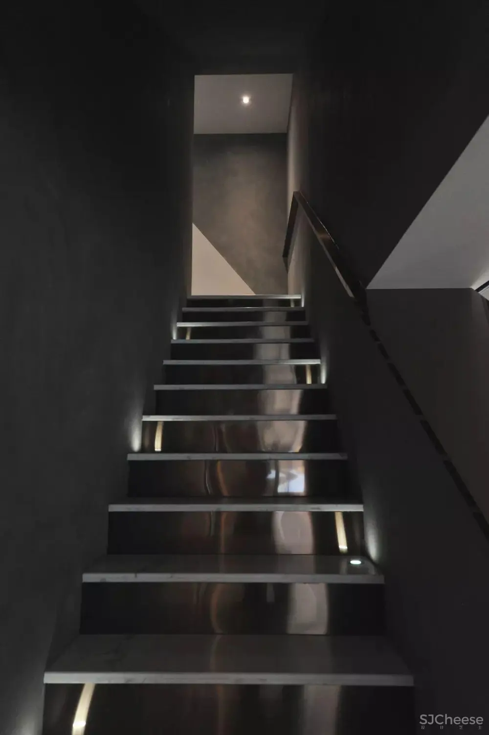 素净的色块与利落的线条 | 复合之居 素净的色块与利落的线条 | 复合之居