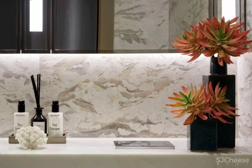 Elicyon新作 | 英国低奢设计的精华