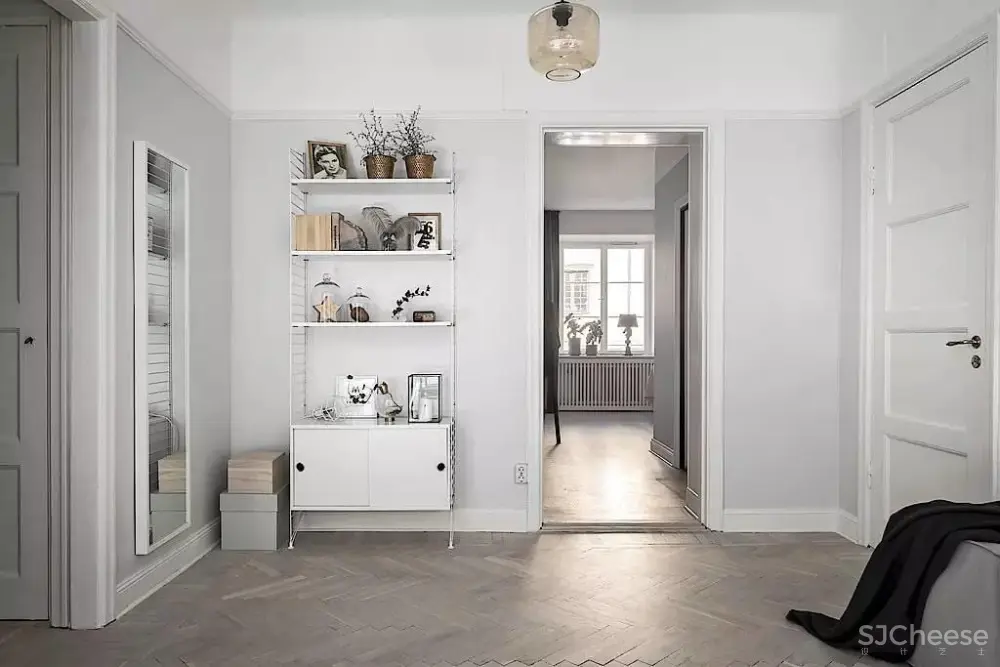 斯德哥尔摩:黑与粉的搭配,优雅而灵动