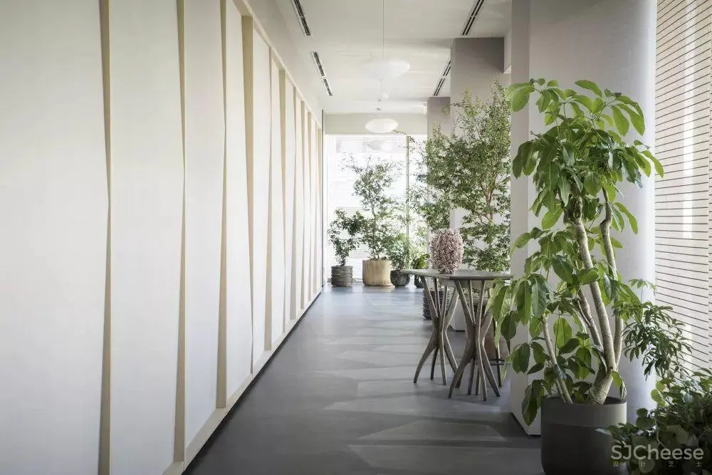 日式餐厅Sticks’n’Sushi新店设计 | OEO Studio