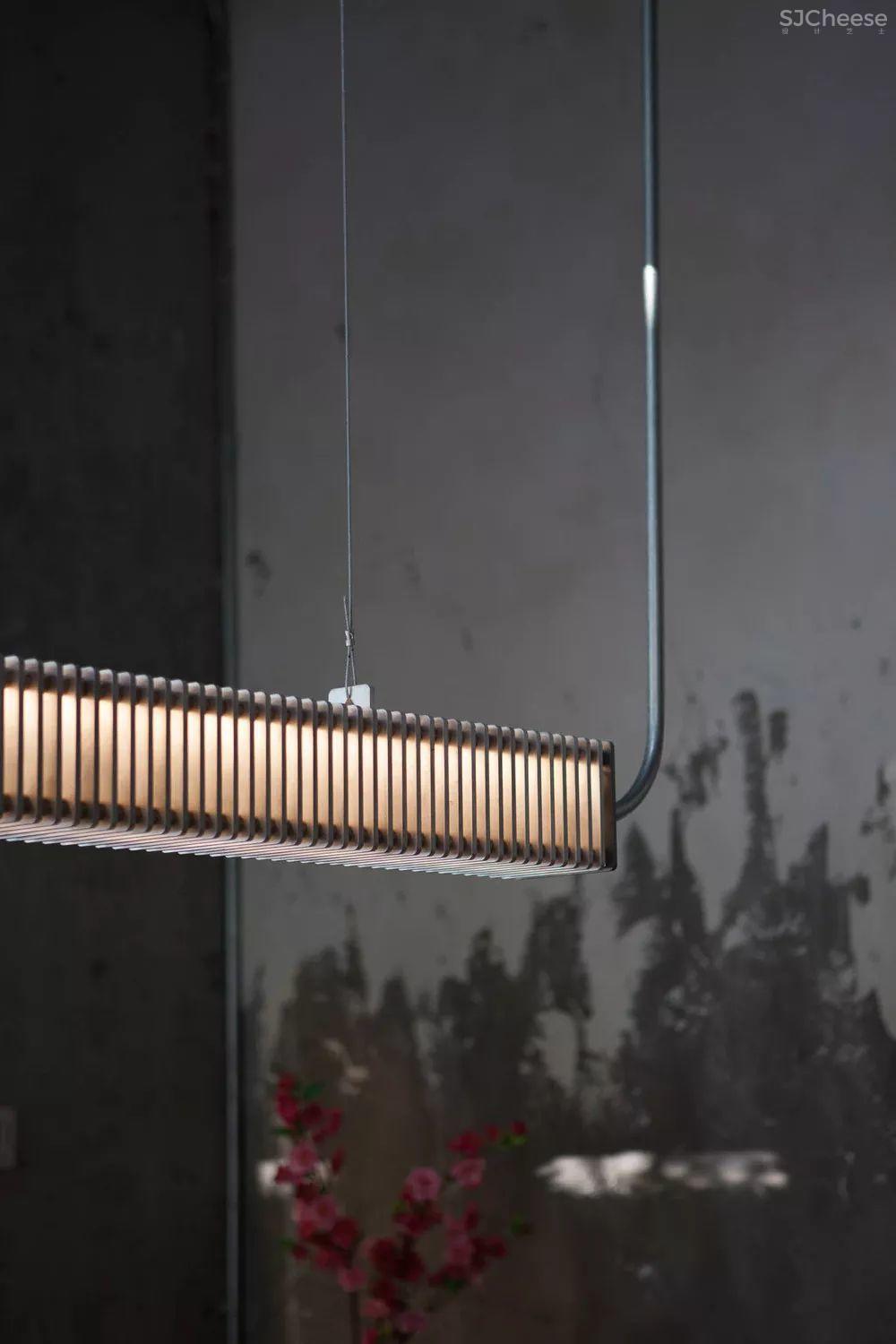 以内 / 加拿大RYU日本餐厅由MÉNARDDWORKIND设计完成