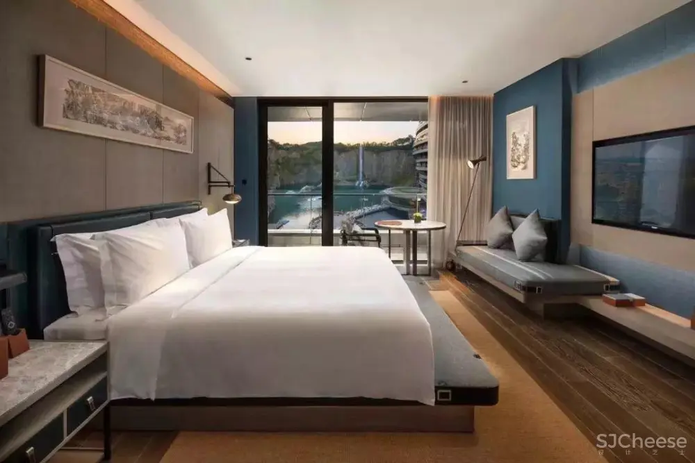 上海“深坑酒店”耗时12年耗资20亿!