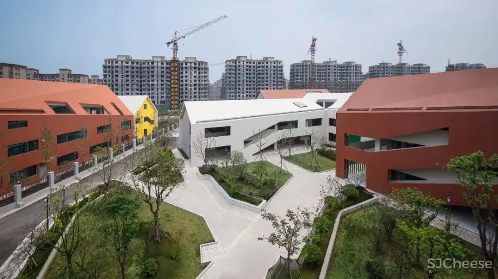 杭州最有趣的学校设计丨可自由探索的趣味屋顶 杭州最有趣的学校设计丨可自由探索的趣味屋顶