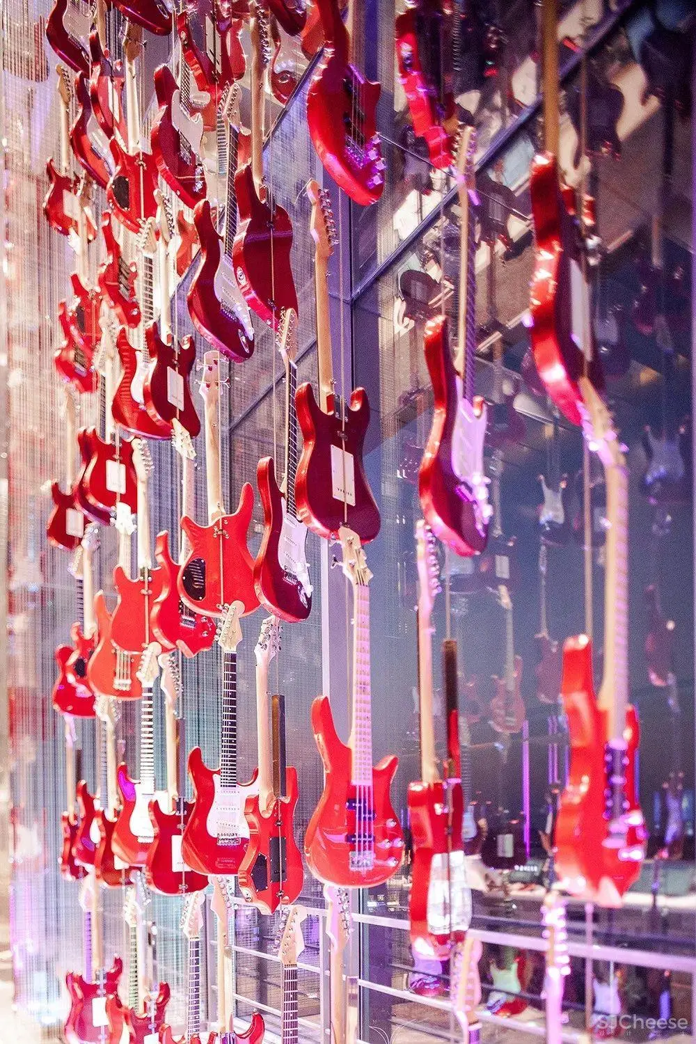 无与伦比的摇滚体验 | 深圳硬石酒店