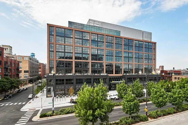 溯源与创新 麦当劳2.5亿美元的芝加哥总部大楼设计欣赏 溯源与创新 麦当劳2.5亿美元的芝加哥总部大楼设计欣赏