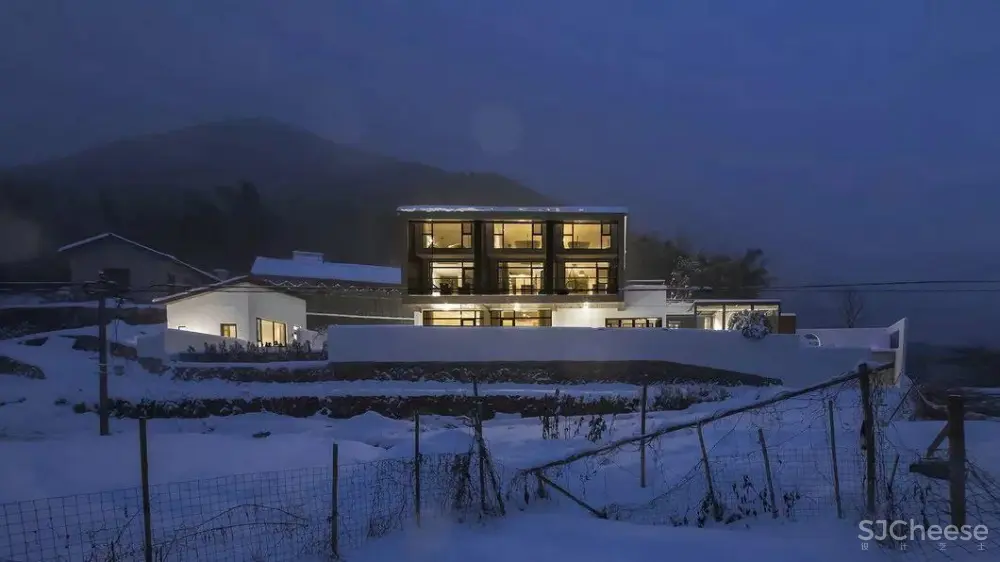 农舍变美墅:鱼缸·花田美宿! 农舍变美墅:鱼缸·花田美宿!