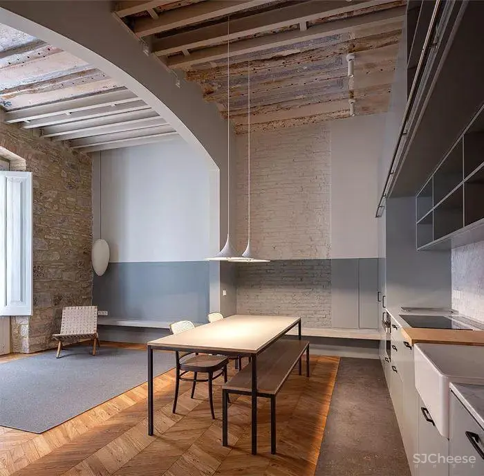 西班牙:空间的破败与精致,严谨与多变 西班牙:空间的破败与精致,严谨与多变