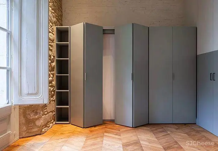 西班牙:空间的破败与精致,严谨与多变 西班牙:空间的破败与精致,严谨与多变