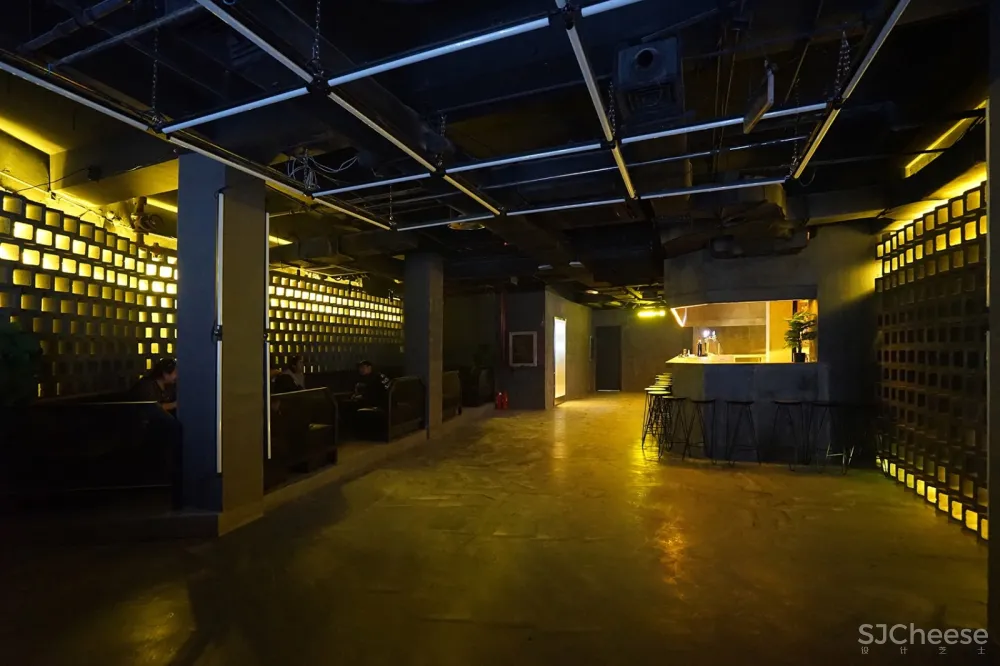 61NANKING地下酒吧 :间禾建筑设计咨询(上海)有限公司