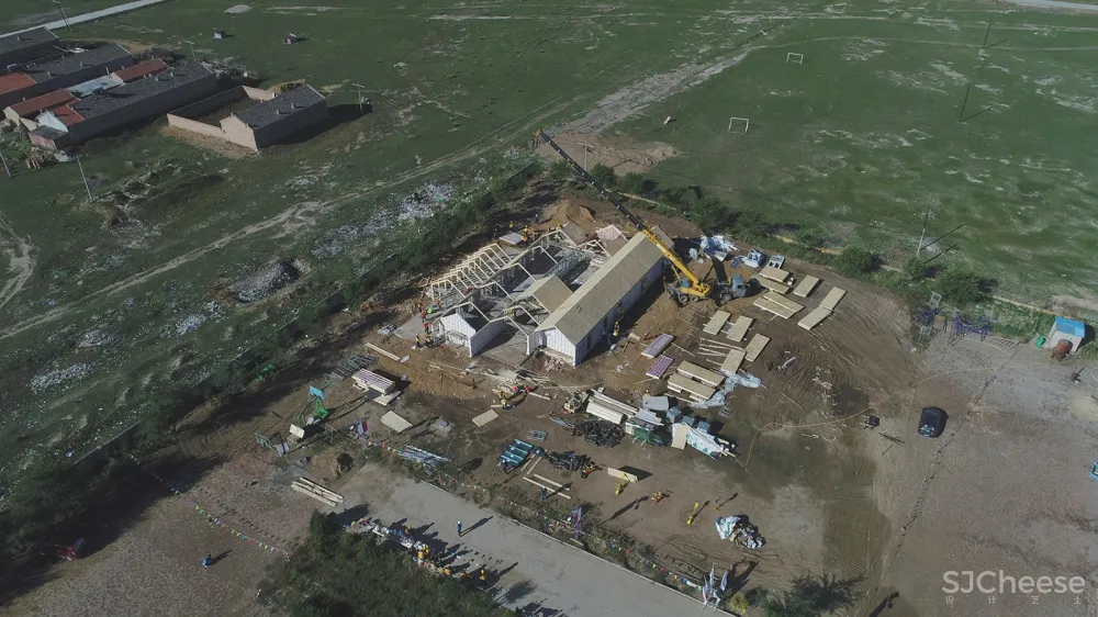 张北县二台镇华夏之星初心图书馆,河北 / 度态建筑