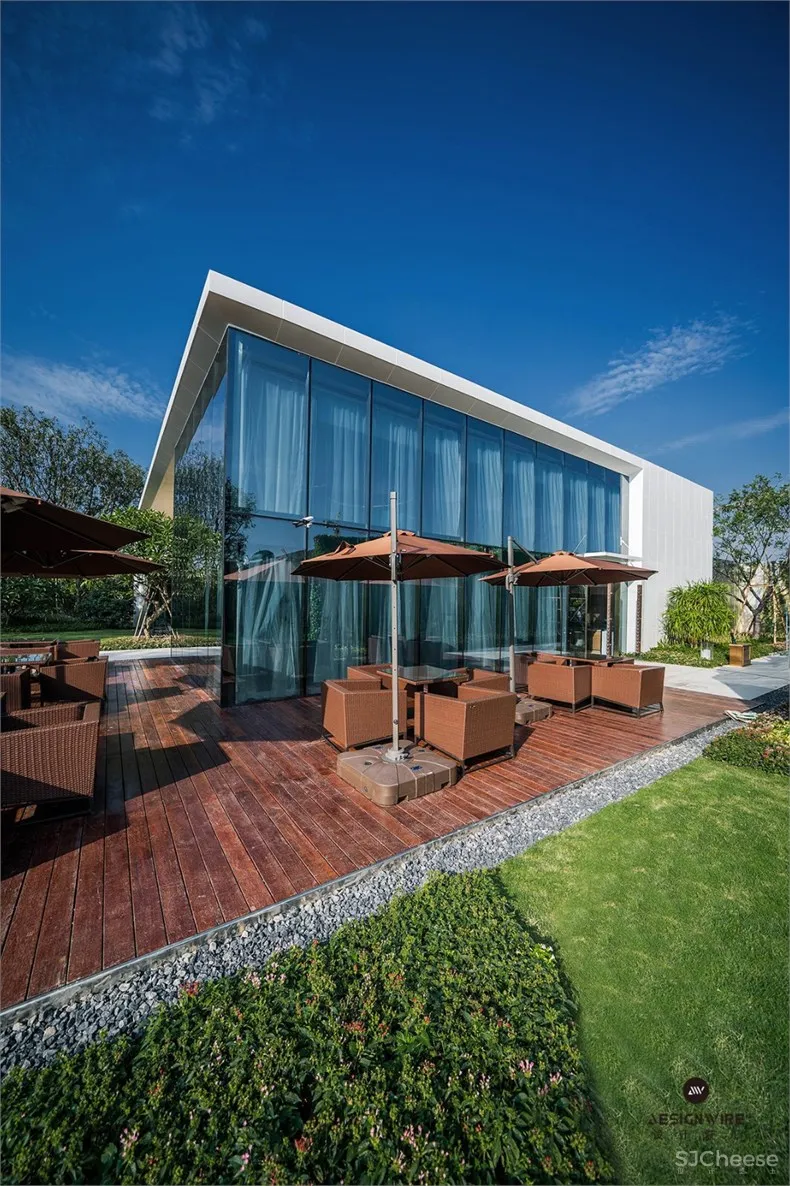 方舍:龙湖·双珑原著销售中心设计