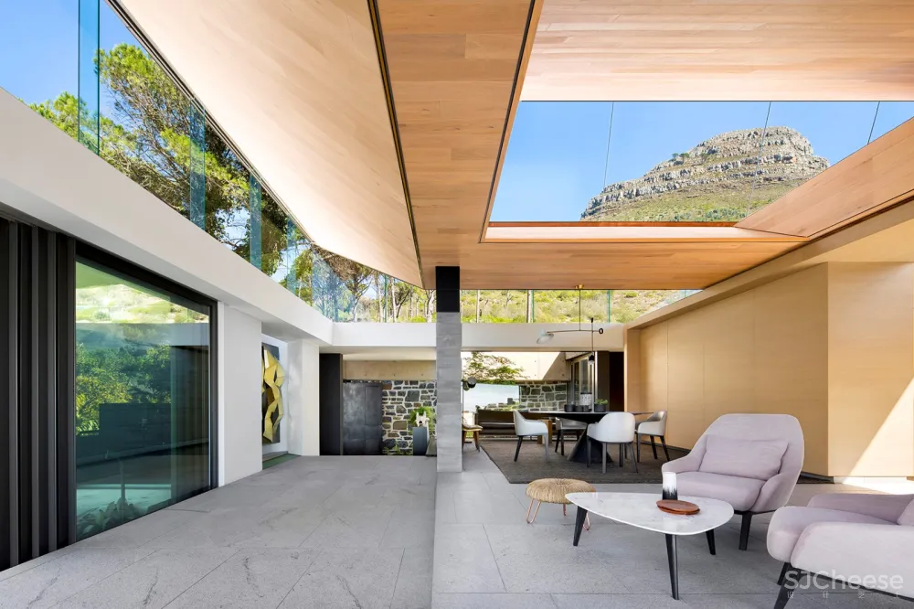 KLOOF 119A住宅,开普敦 / SAOTA