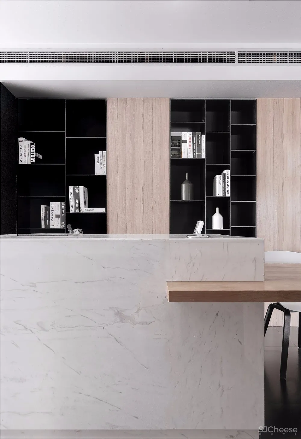 格局·木与黑白灰的完美平衡124m²住宅设计 | 简线设计