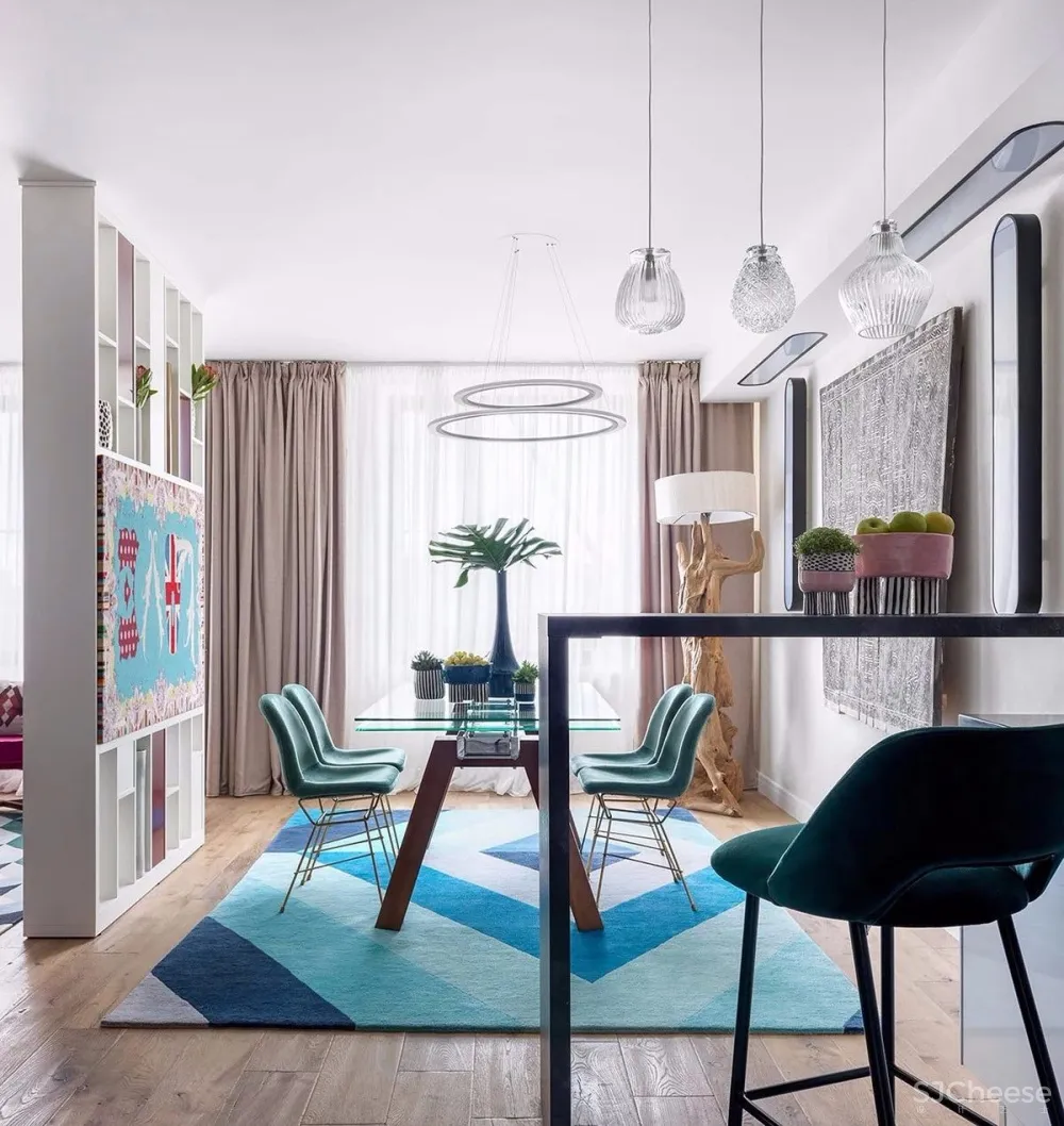 进入一场色彩的奇妙之旅