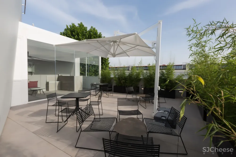 Gotha化妆品公司,意大利 / iarchitects