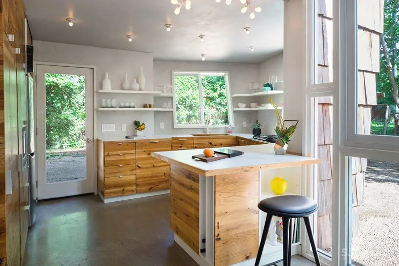 用回收的雪松，打造德克萨斯州公寓