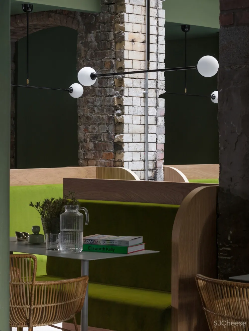 注入经典现代魅力的 Whitworth Locke 酒店 /Grzywinski+Pons 首