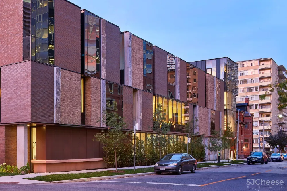 多伦多凯西健康护理中心，为艾滋患者提供希望空间 / Hariri Pontarini Architects