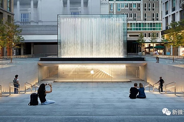 苹果最新米兰旗舰店：最美梦幻苹果店