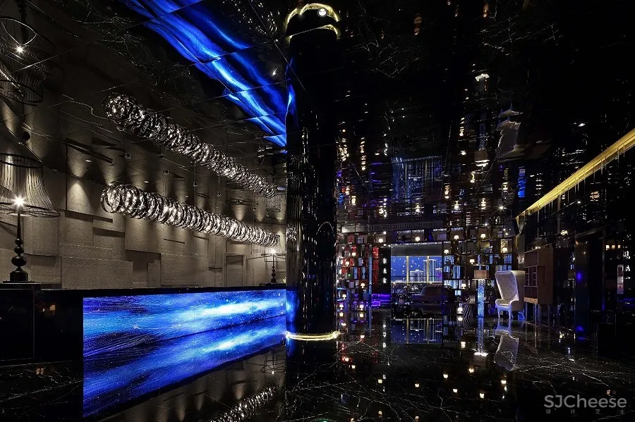 艺术潮流范——“砖”做KTV | 辛视设计