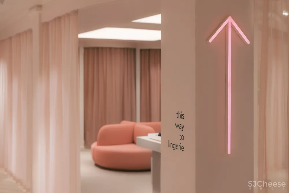 首发 | 时尚界的美学体验 GINA TRICOT 概念店