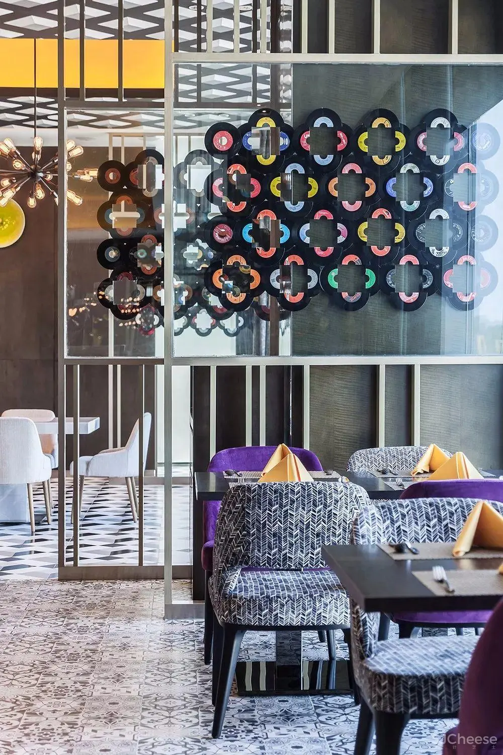 无与伦比的摇滚体验 | 深圳硬石酒店