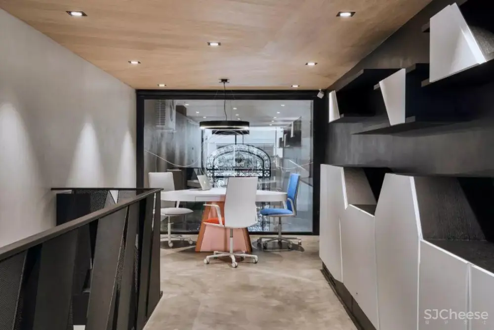 有这样的办公室,大家都愿意来上班 | ID Real马德里总部办公 ID Real马德里总部办公