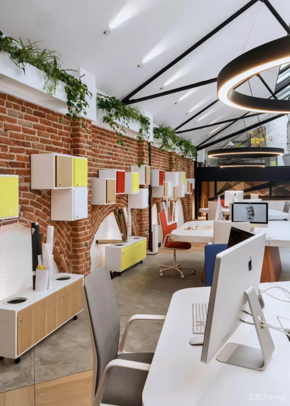 有这样的办公室,大家都愿意来上班 | ID Real马德里总部办公 ID Real马德里总部办公