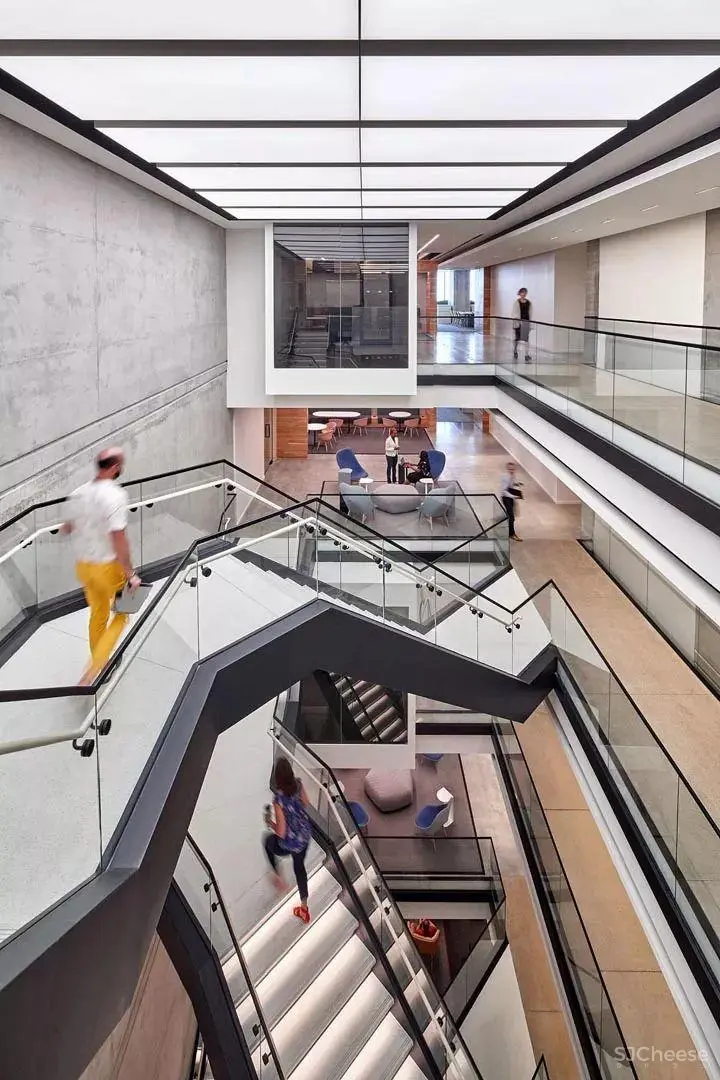 溯源与创新 麦当劳2.5亿美元的芝加哥总部大楼设计欣赏 溯源与创新 麦当劳2.5亿美元的芝加哥总部大楼设计欣赏