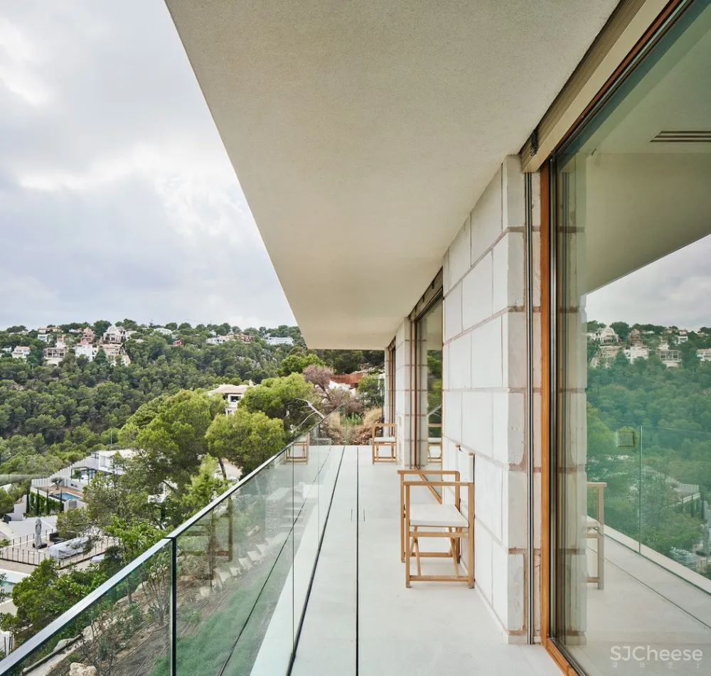 Miel Arquitectos 日光花园景观住宅