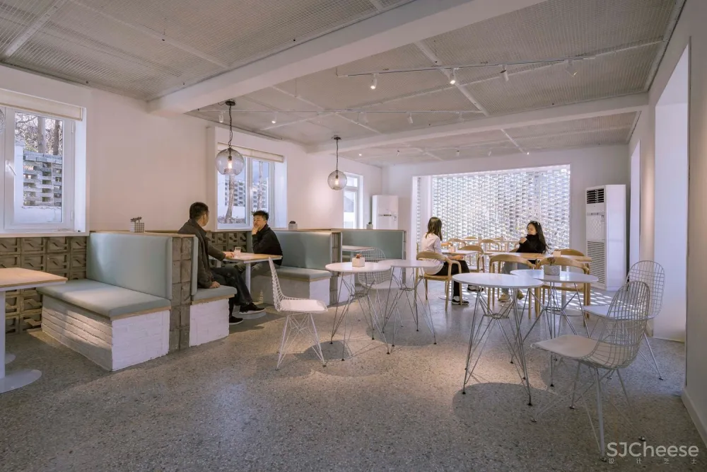 白石酒吧 / 三文建筑/何崴工作室 首