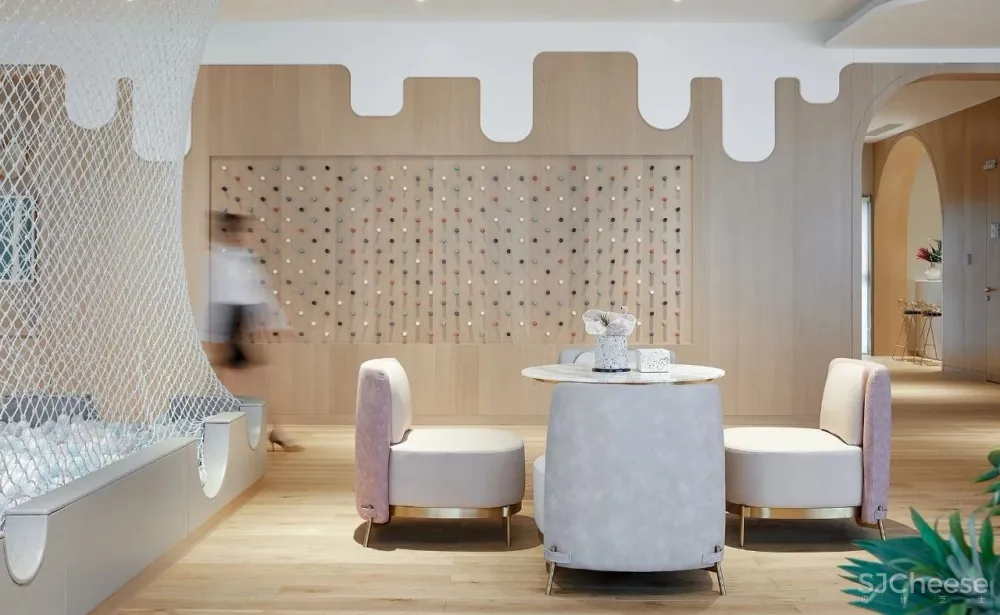 新作 | 唯美童梦 售楼处打造成梦幻十足的主题乐园 首