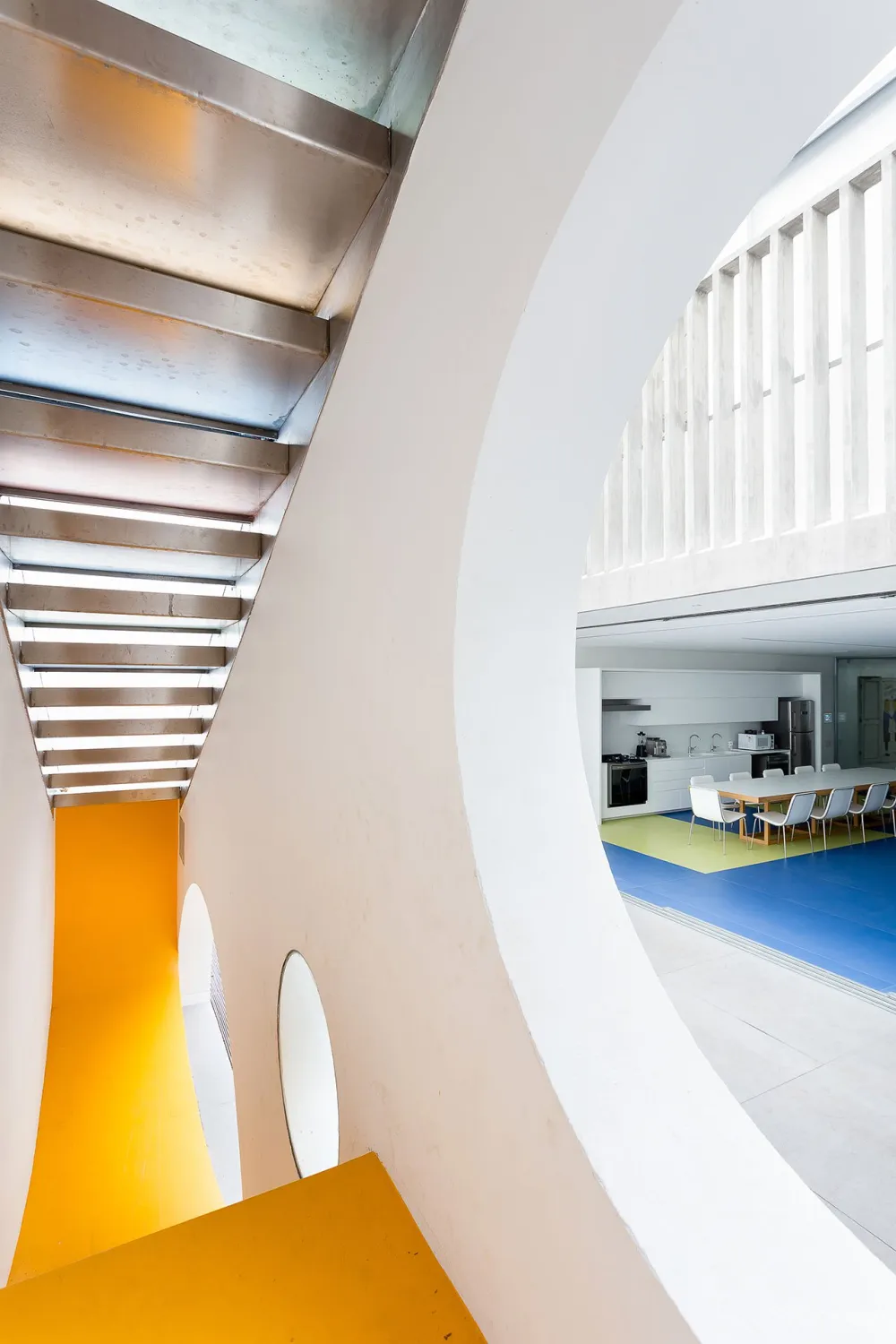 Toy House MM01 - A Joyful Refuge from the World Outside