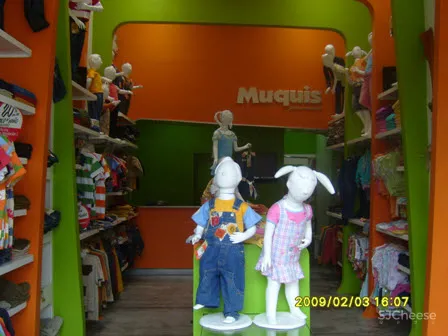 muquis kids store