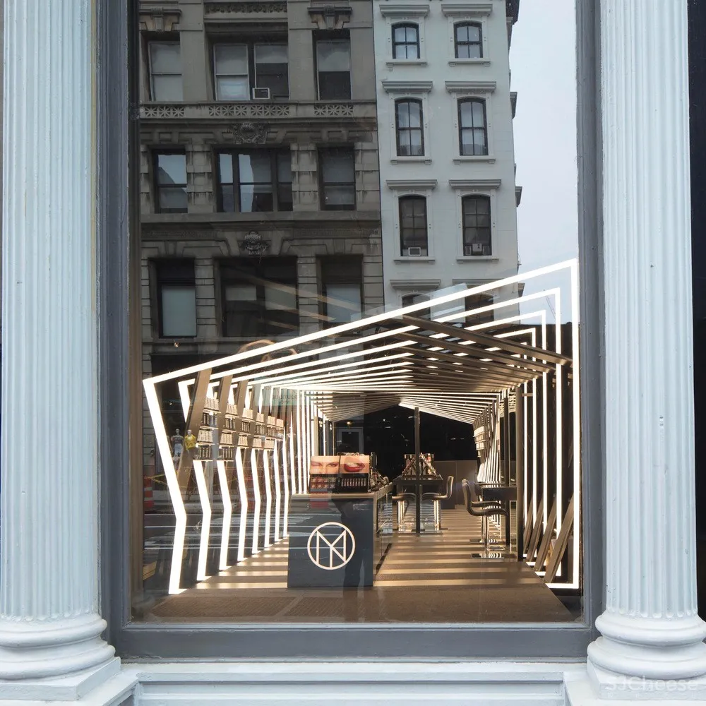 Zaha Hadid：化妆品品牌的精品展馆 首